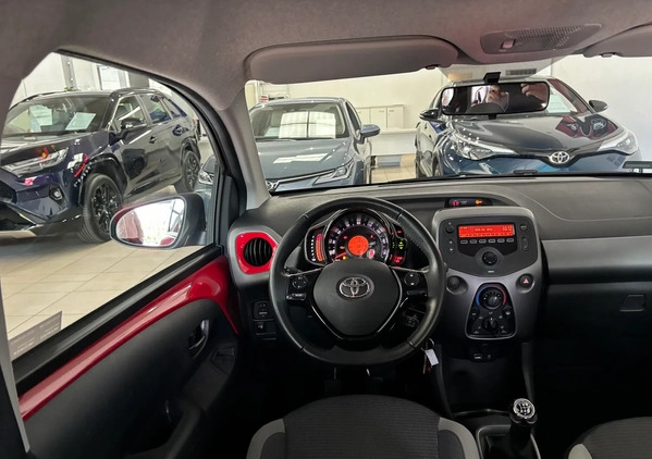 Toyota Aygo cena 48900 przebieg: 40200, rok produkcji 2021 z Nowe Miasto nad Pilicą małe 37